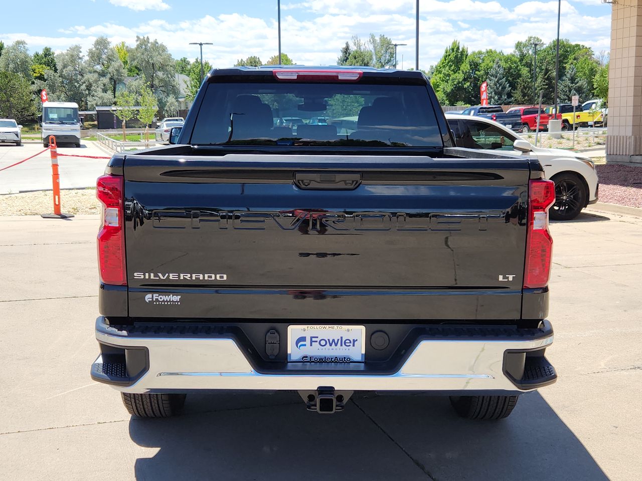 2025 Chevrolet Silverado 1500 LT photo 6