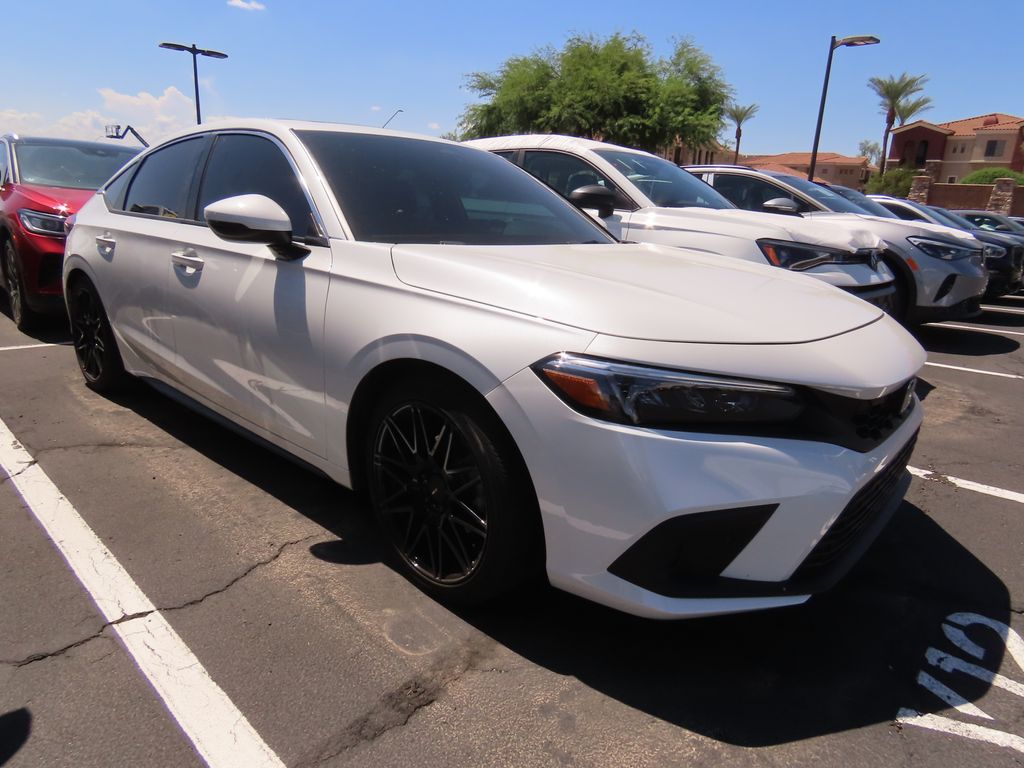 2024 Honda Civic Sport Touring photo 2