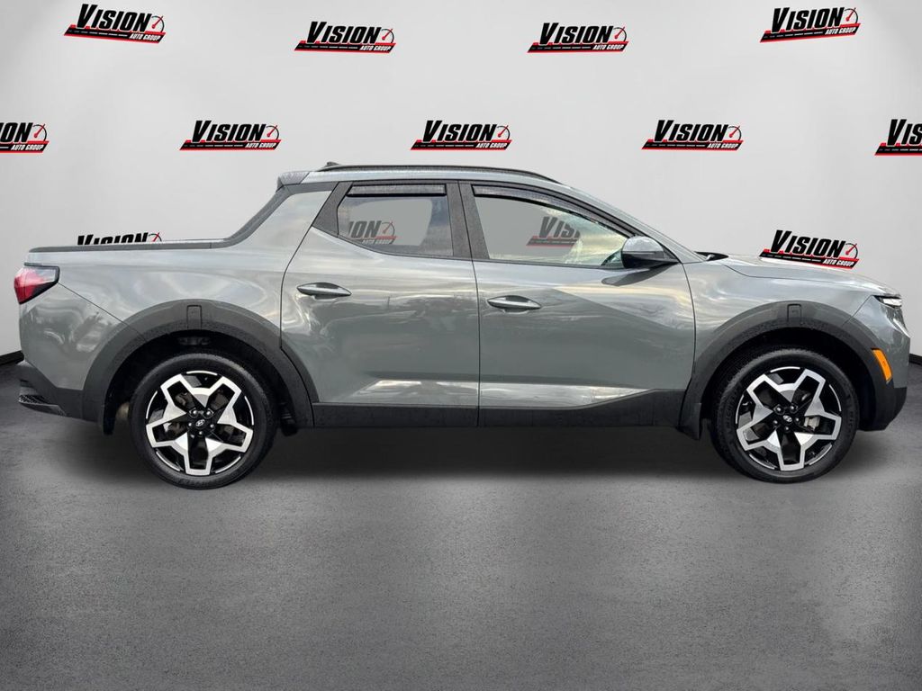 2023 Hyundai Santa Cruz Limited photo 4