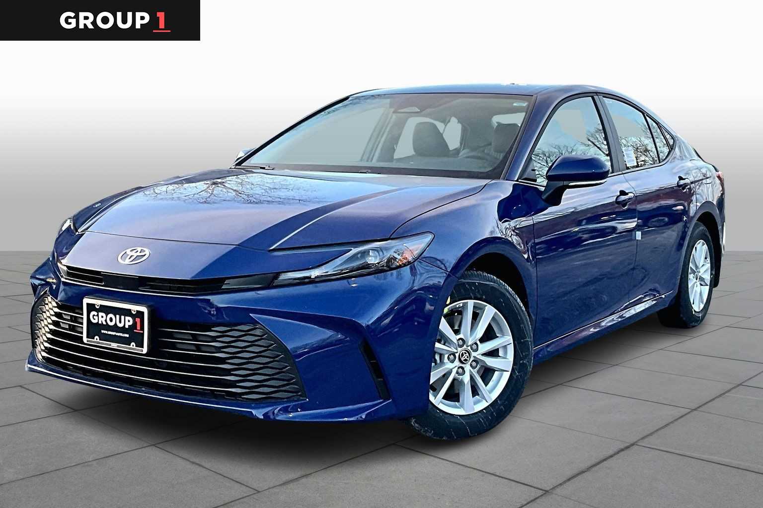 2026 Toyota Camry LE's photo