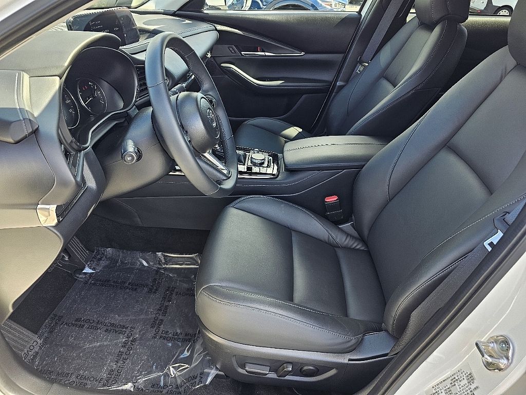 2025 Mazda CX-30 2.5 S Preferred photo 21
