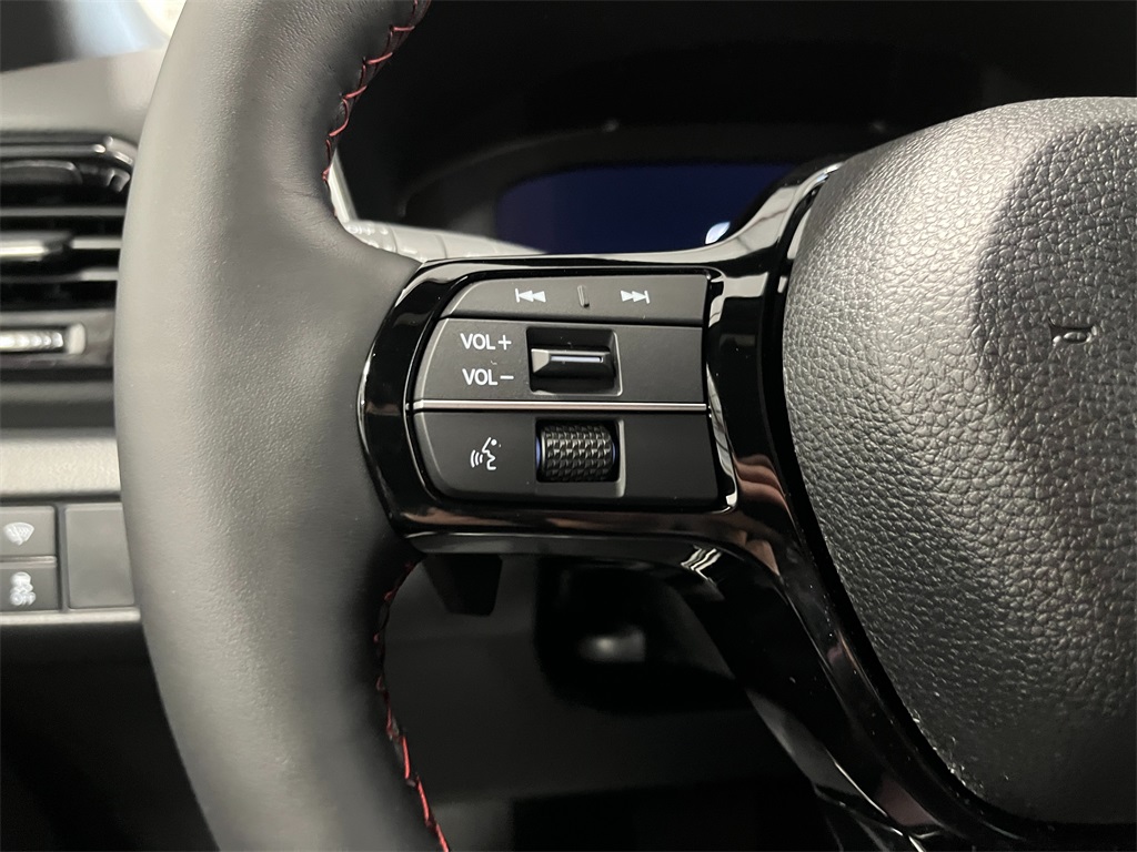 2025 Honda Pilot Black Edition photo 14