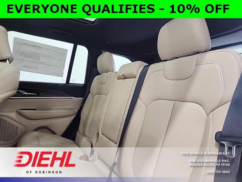 2025 Jeep Grand Cherokee Limited photo 16