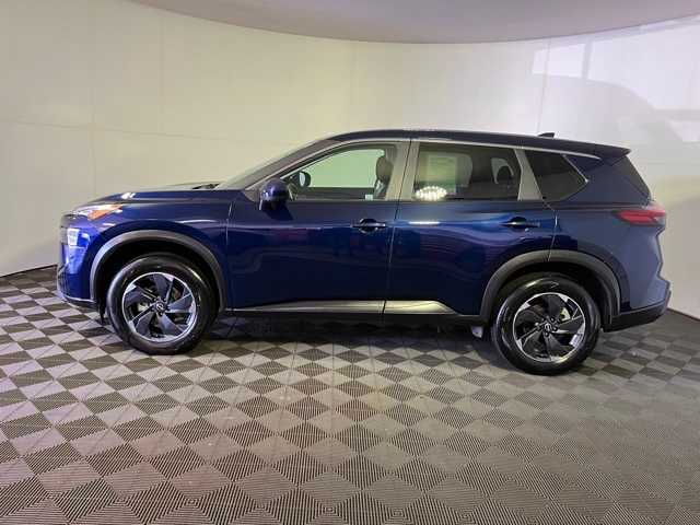 2025 Nissan Rogue SV photo 3