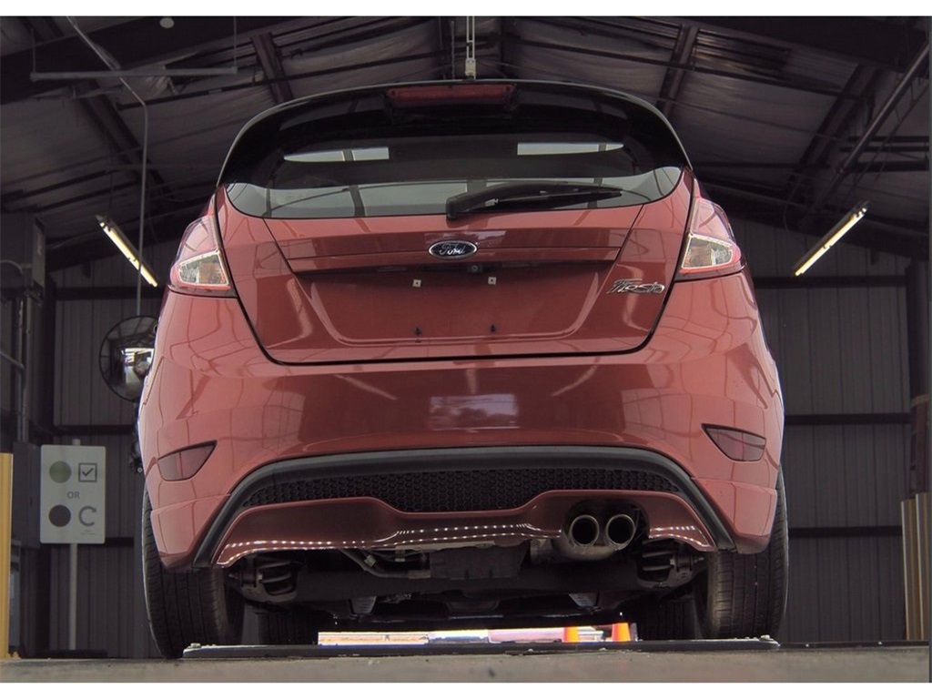 2019 Ford Fiesta ST photo 18