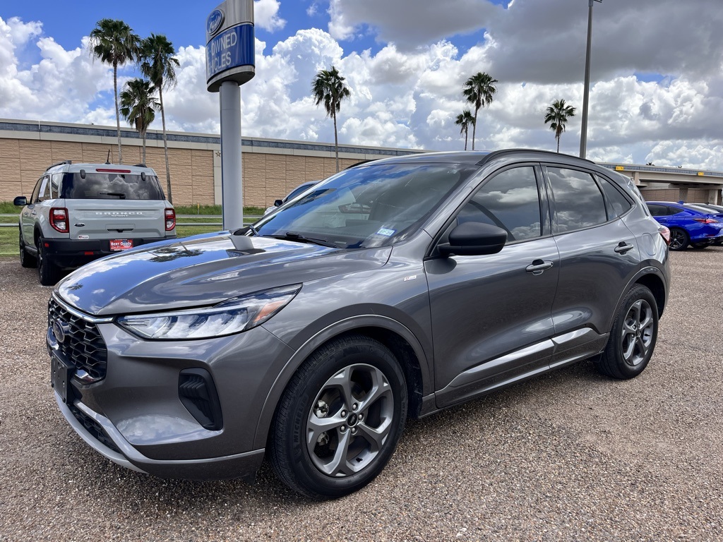 2023 Ford Escape ST-Line photo 3