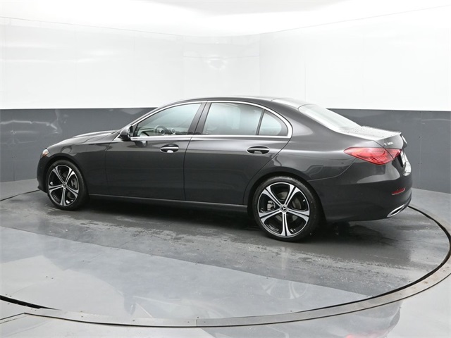 2025 Mercedes Benz C 300 photo 4