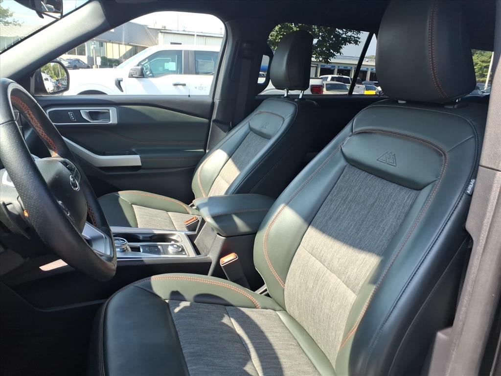 2022 Ford Explorer Timberline photo 13