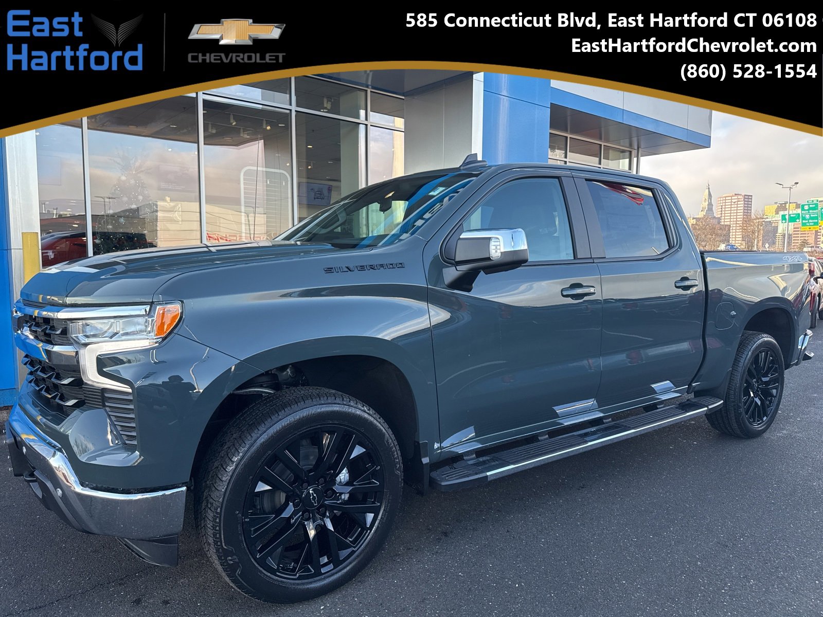 2026 Chevrolet Silverado LT's photo