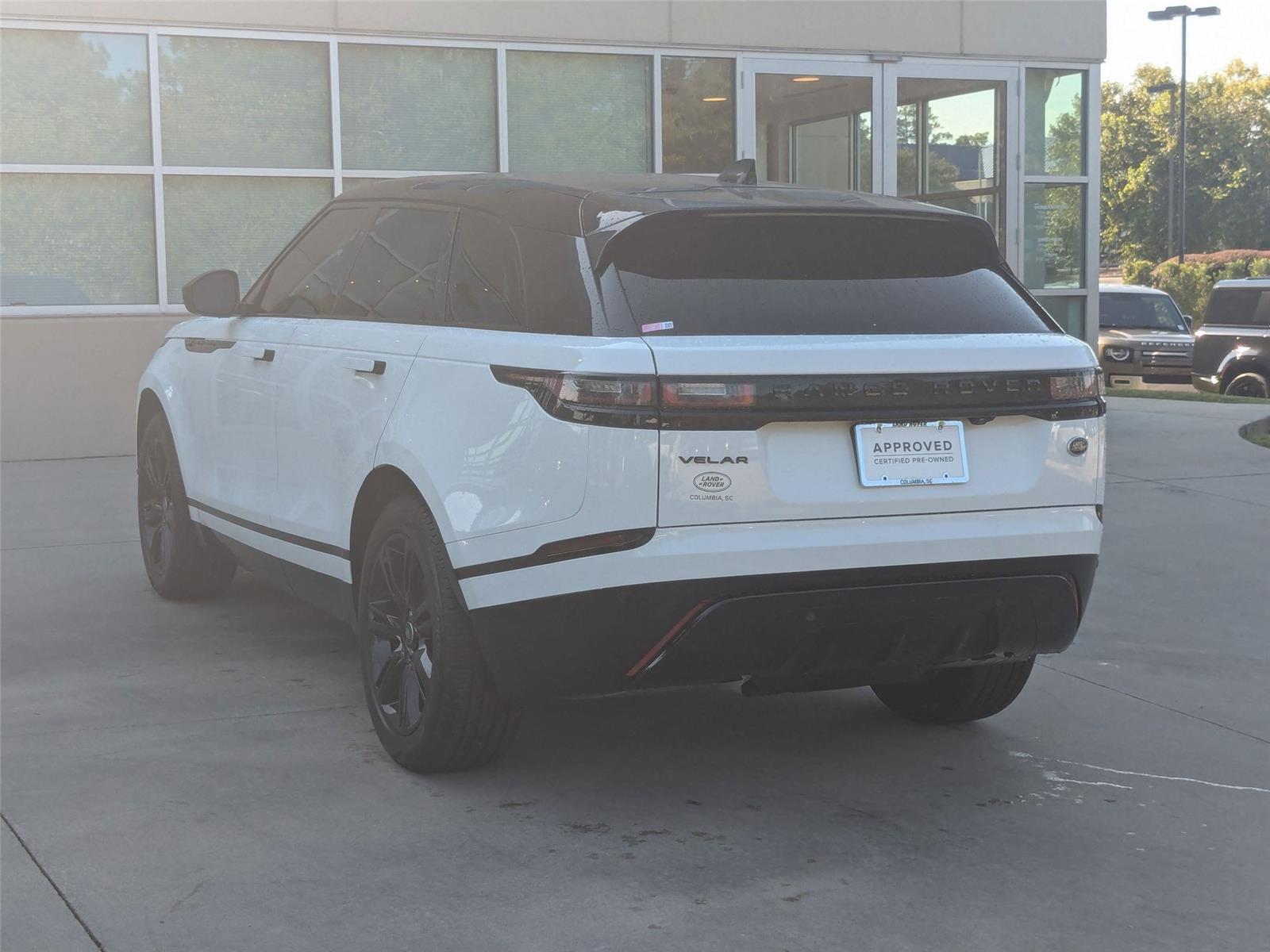 2022 Land Rover Range Rover Velar R-Dynamic S photo 3