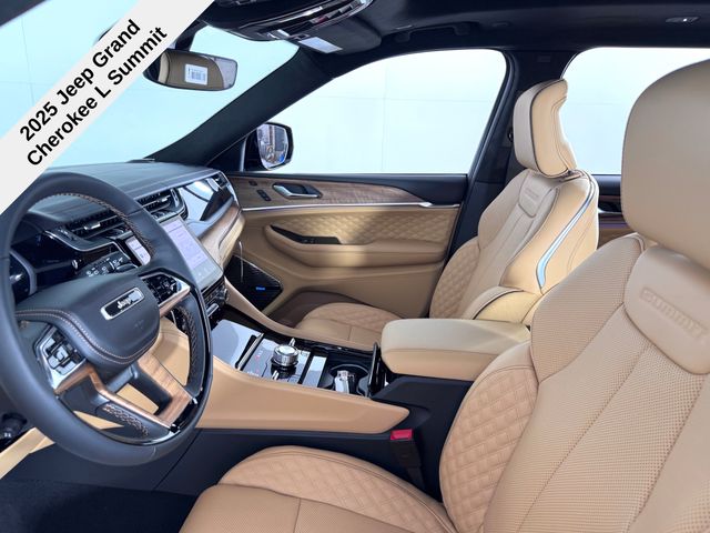 2025 Jeep Grand Cherokee L Summit Reserve photo 20