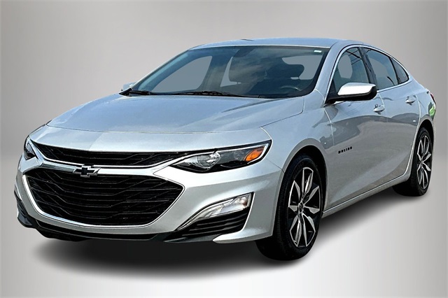 Used 2022 Chevrolet Malibu RS with VIN 1G1ZG5ST8NF102327 for sale in Florence, AL