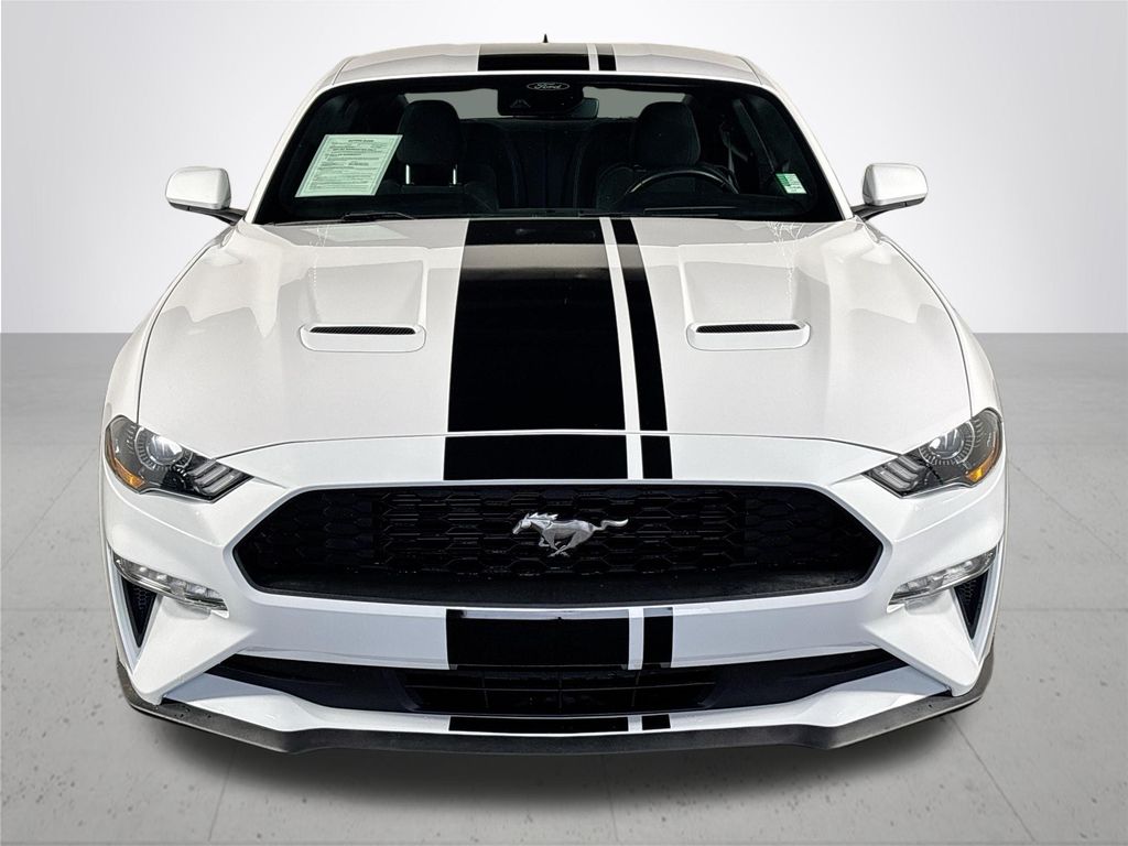 2021 Ford Mustang EcoBoost photo 3