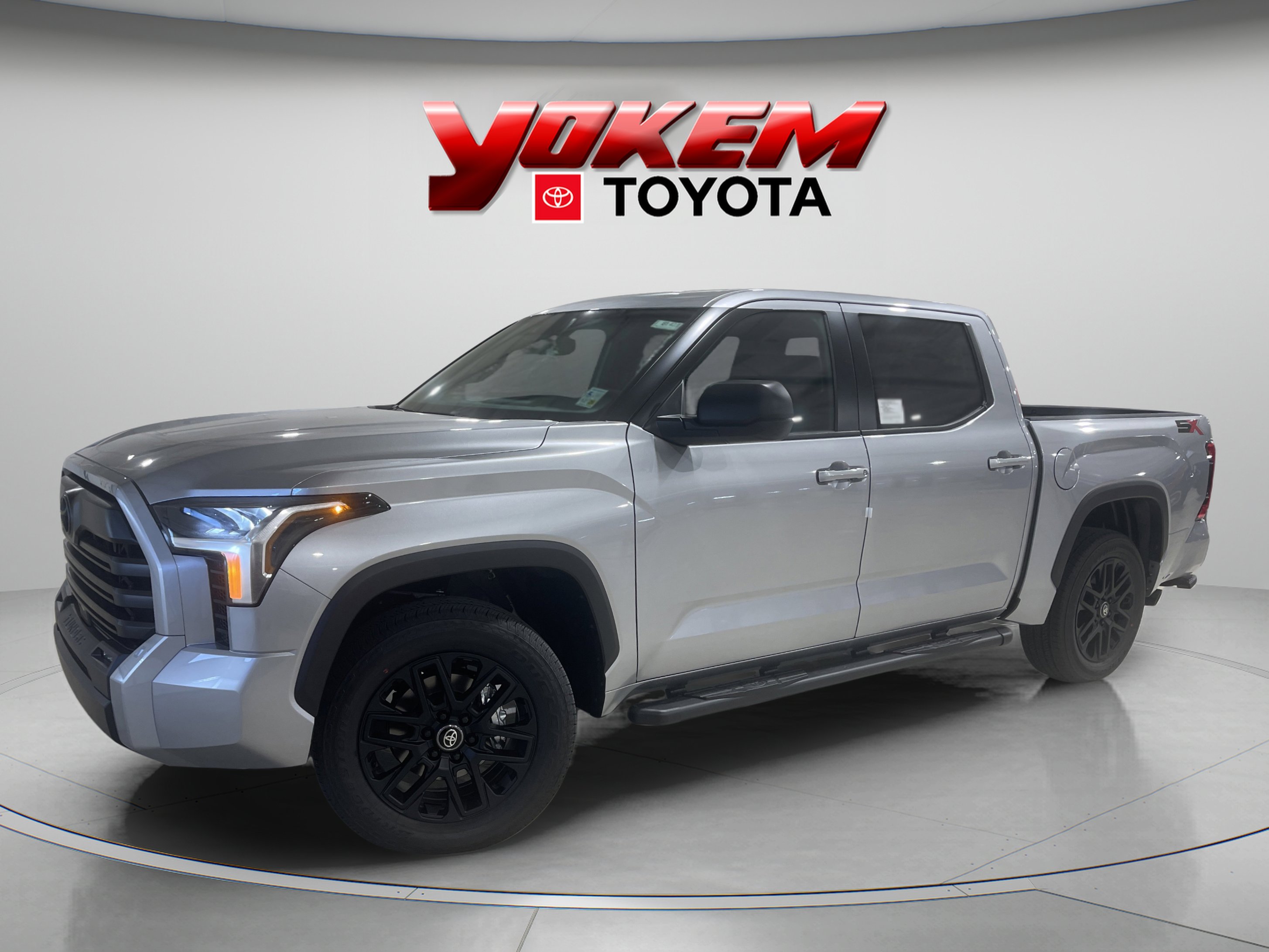 2026 Toyota Tundra SR5's photo
