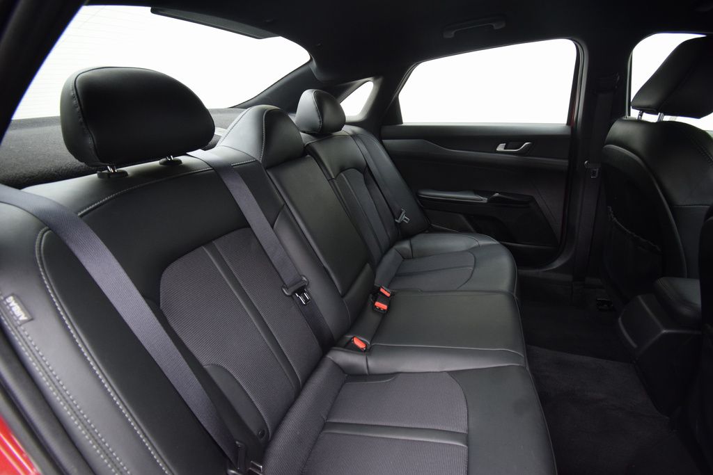 2023 Kia K5 GT-Line photo 17