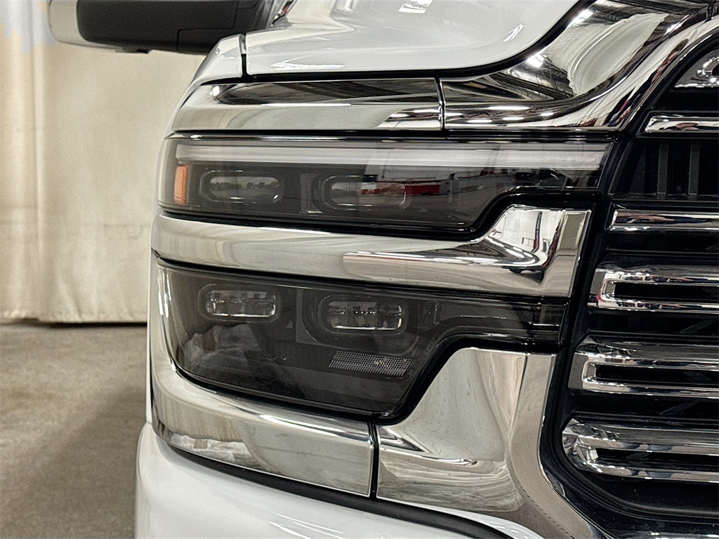 2026 Ram 2500 Laramie photo 10