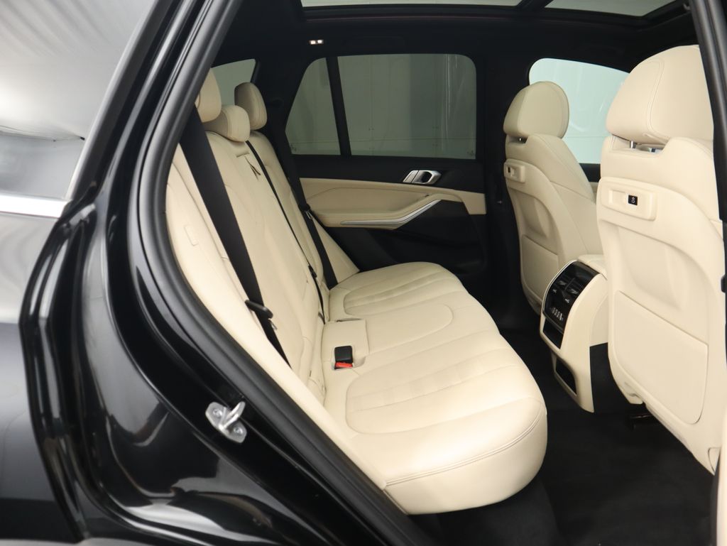 2022 Bmw X5 sDrive40i photo 23