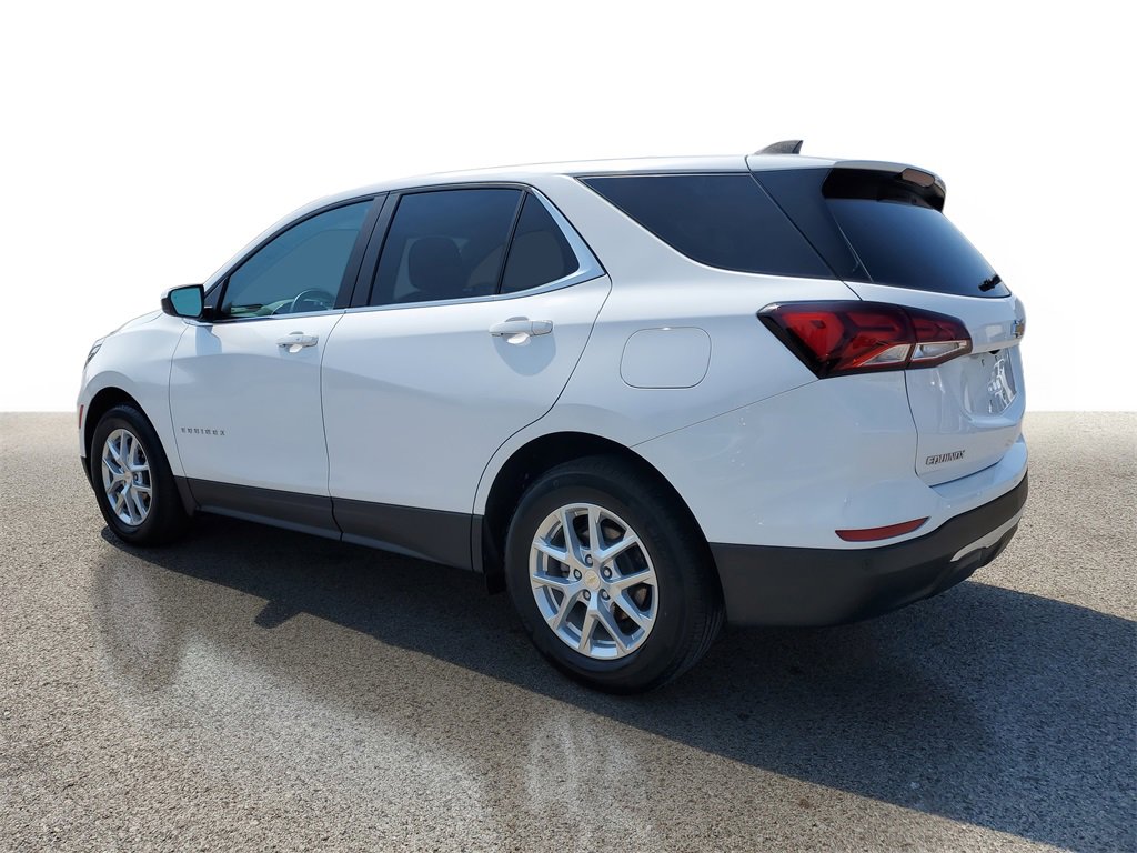 2022 Chevrolet Equinox LT photo 4