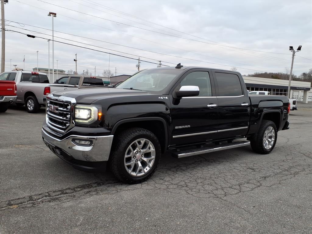 2017 GMC Sierra 1500 SLT's photo