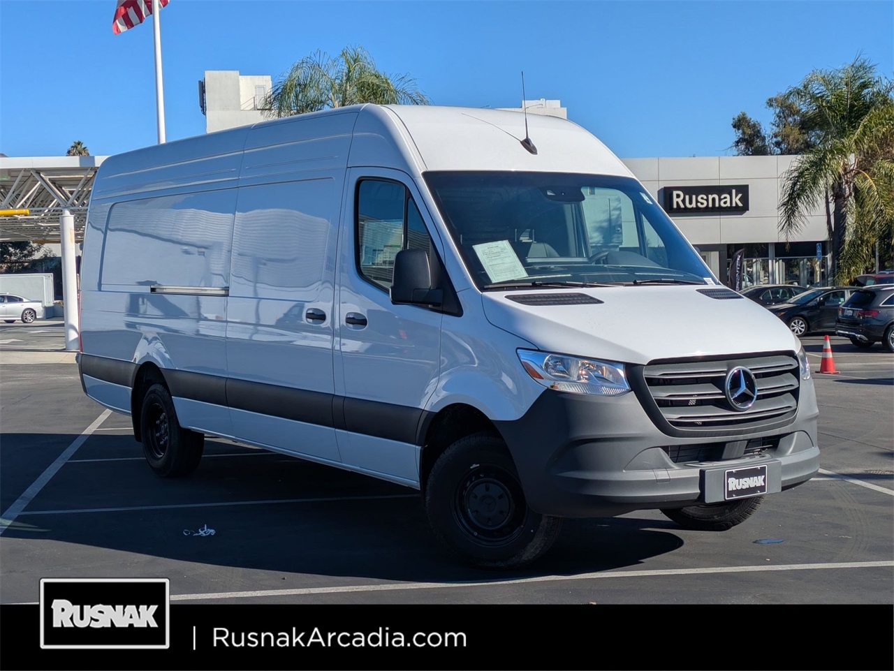 2024 Mercedes-Benz Sprinter Cargo Van Base's photo