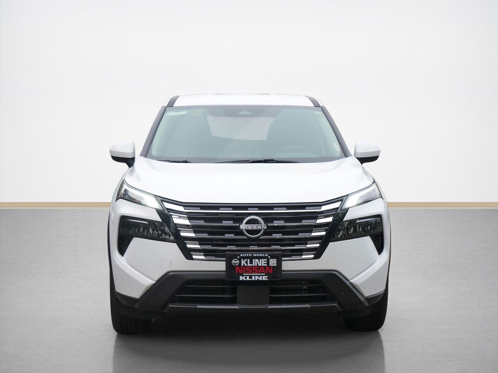 2026 Nissan Rogue SV photo 4