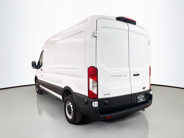 2025 Ford Transit Cargo Van photo 4