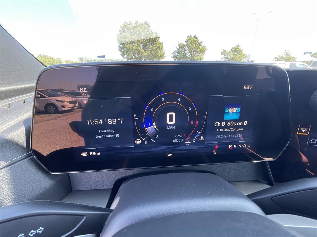 2026 Chevrolet Traverse photo 9