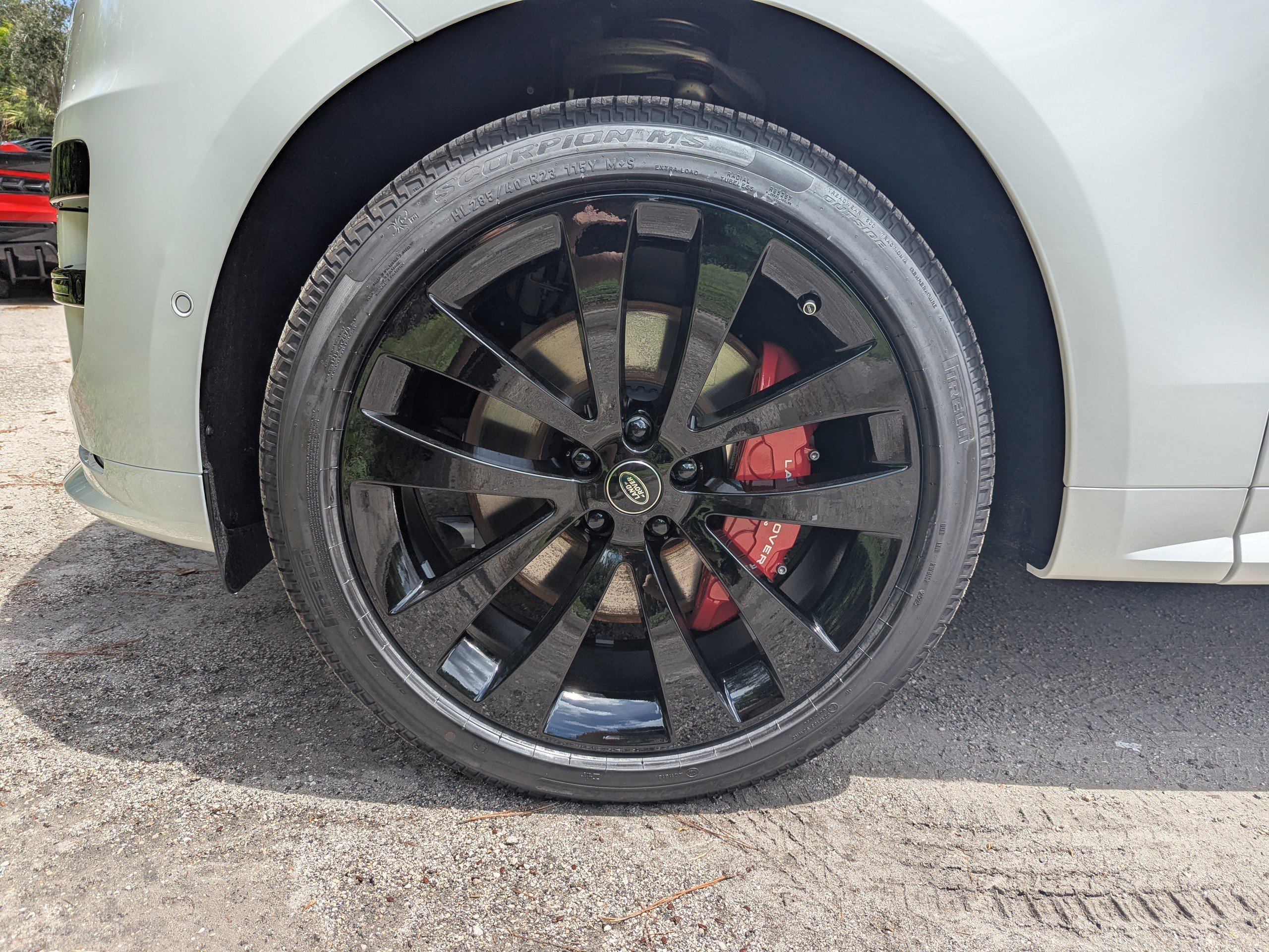 2025 Land Rover Range Rover Sport SE photo 30