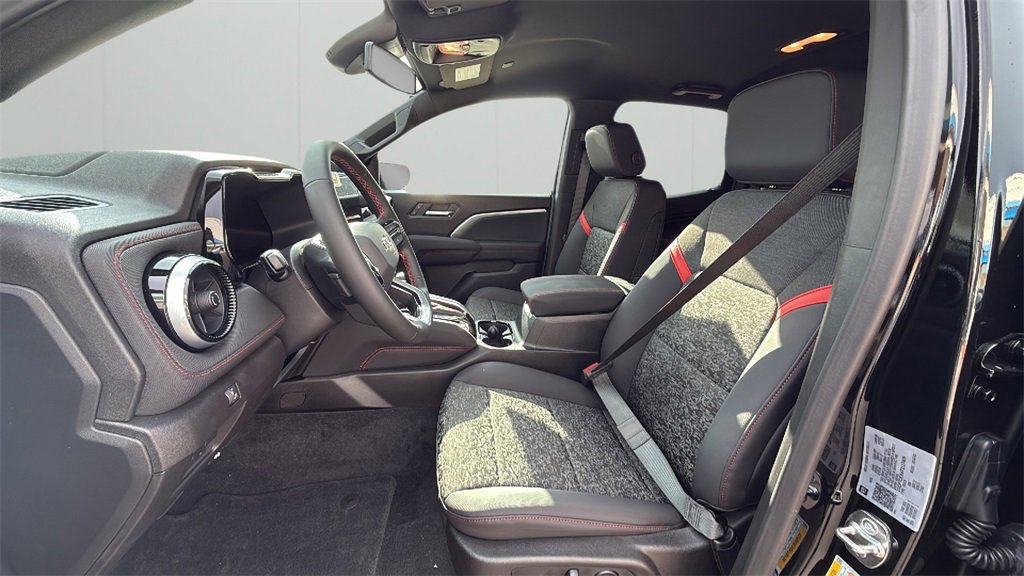 2026 Chevrolet Colorado Z71 photo 17