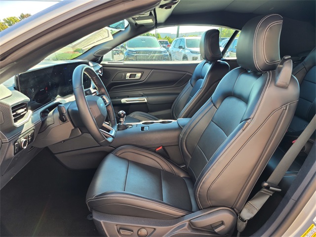 2024 Ford Mustang GT Premium photo 16