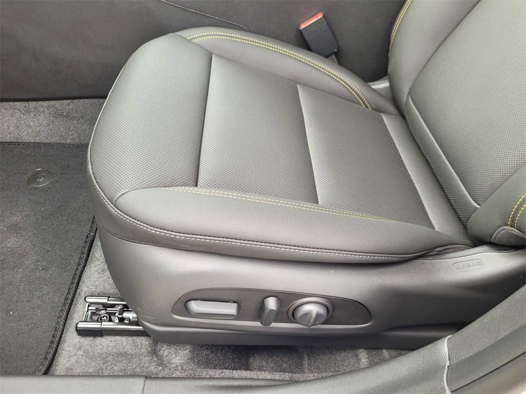 2026 Chevrolet Trax ACTIV photo 12