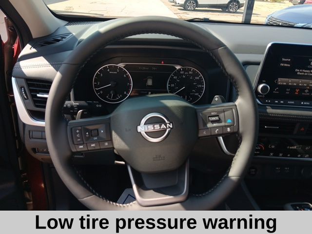 2026 Nissan Rogue SV photo 6