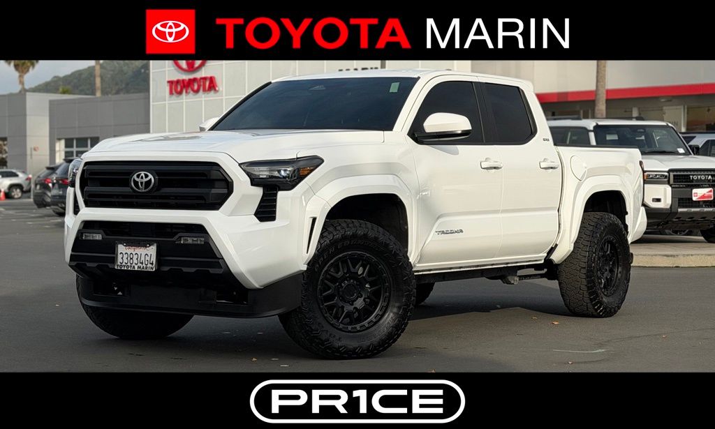 2025 Toyota Tacoma SR5's photo