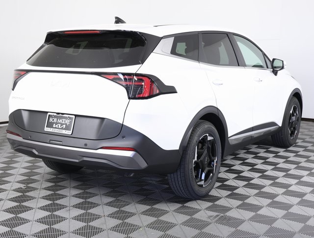 2026 Kia Sportage EX photo 4