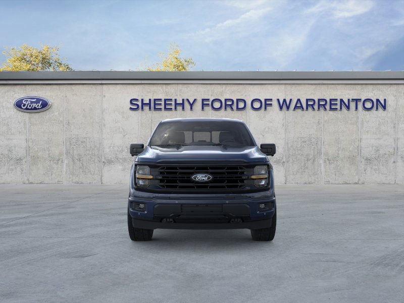 2025 Ford F-150 XLT photo 2