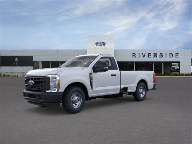 2025 Ford F-250 Super Duty XL's photo