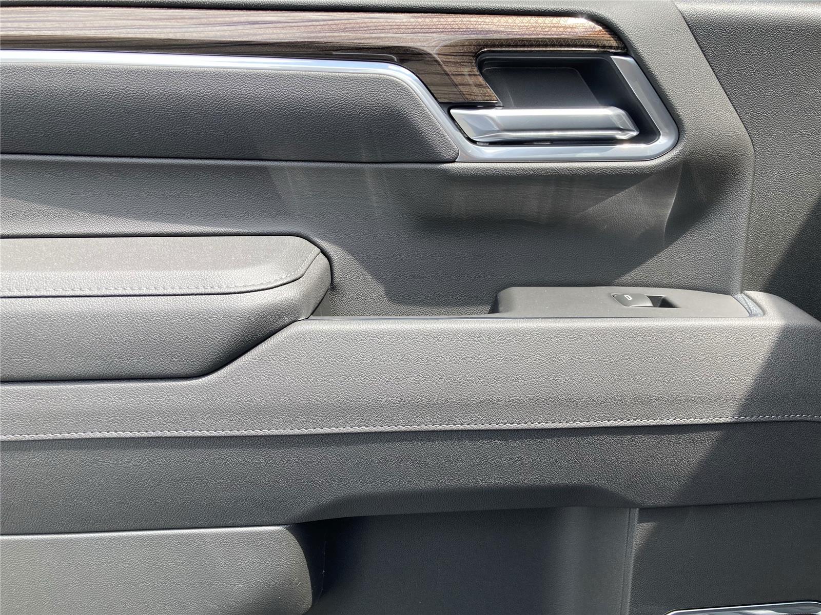 2026 Chevrolet Silverado 1500 RST photo 30