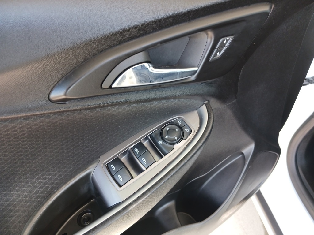 2024 Chevrolet Malibu 1LT photo 8
