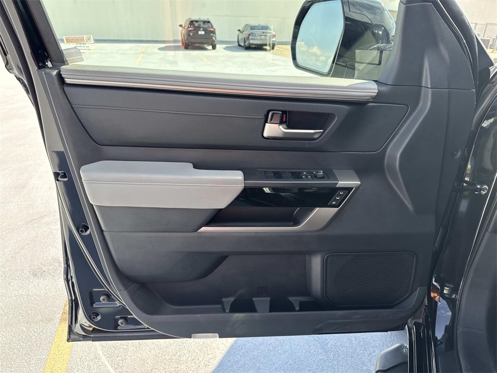 2024 Toyota Tundra Limited photo 19