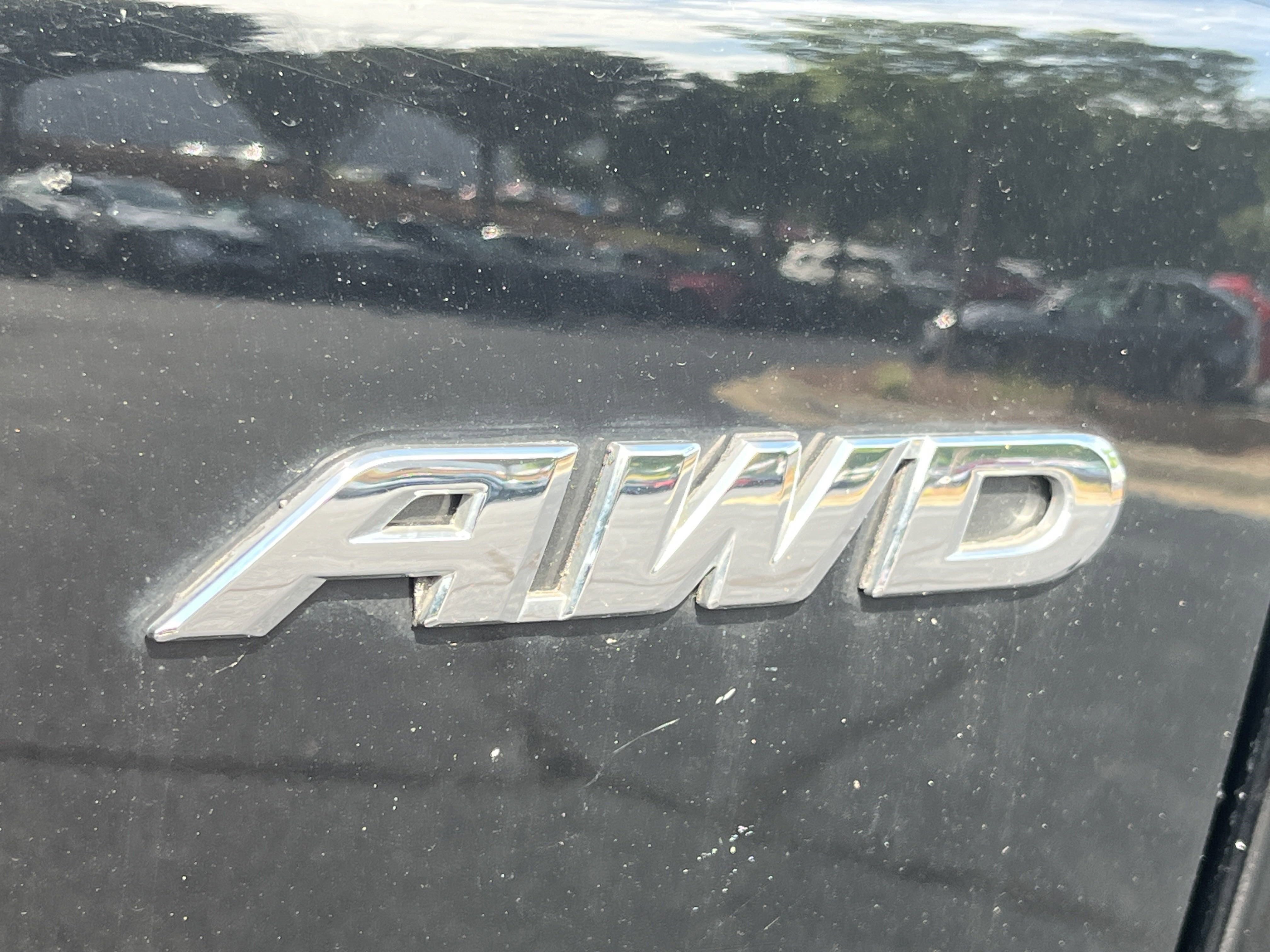 2022 Honda CR-V Touring photo 12