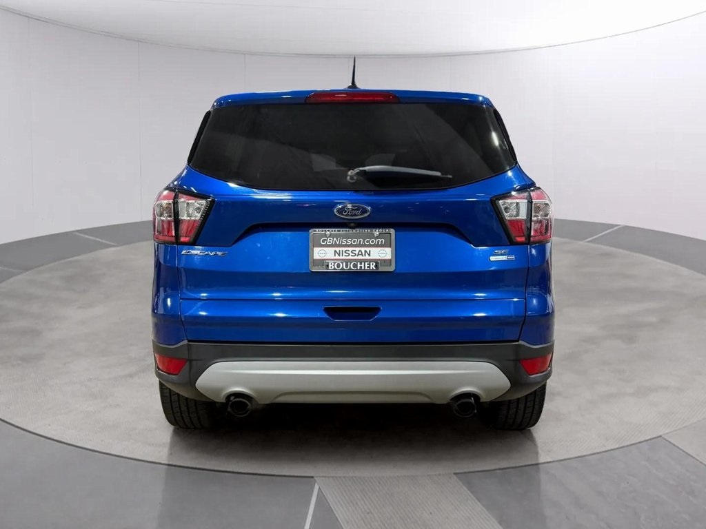 2017 Ford Escape SE photo 2