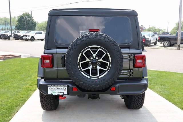 2025 Jeep Wrangler Rubicon photo 29