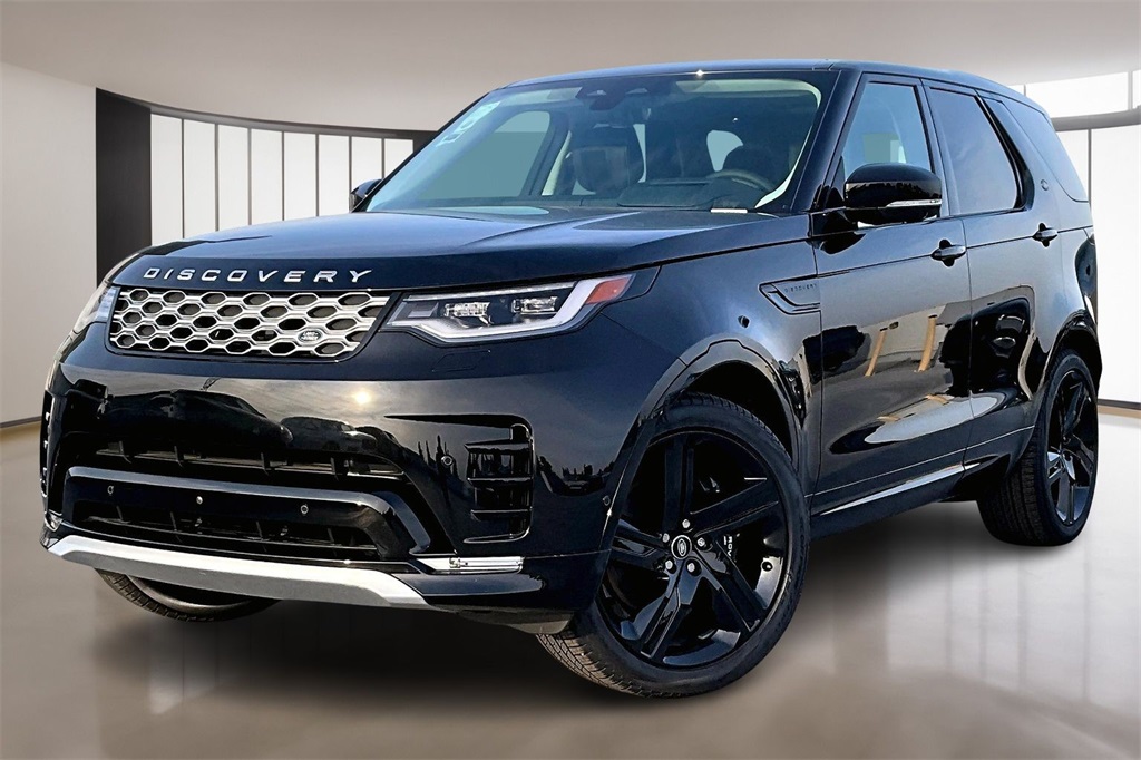 2025 Land Rover Discovery Metropolitan Edition's photo