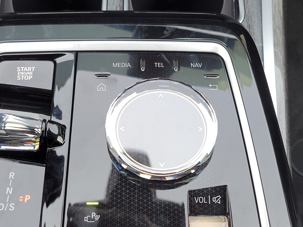 2025 Bmw 760i 760i xDrive photo 24