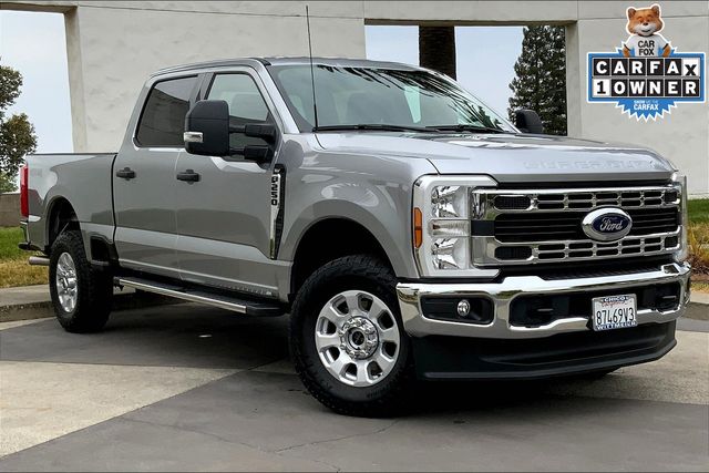 2024 Ford F-250 XLT photo 2