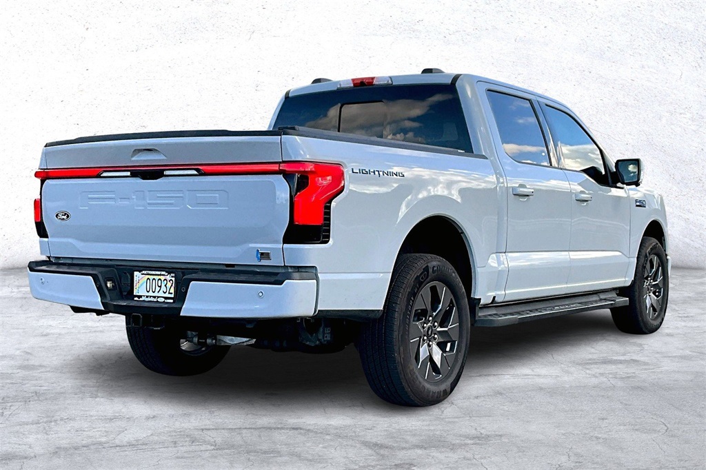 Used 2024 Ford F-150 Lightning Lariat with VIN 1FT6W5L76RWG31392 for sale in Kailua, HI