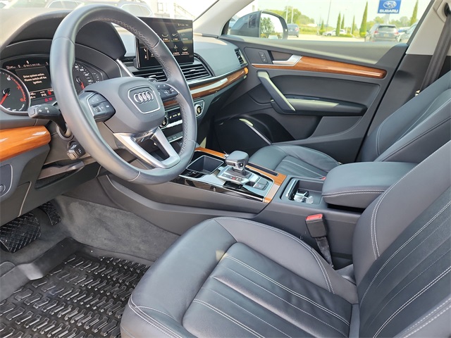 2022 Audi Q5 45 S line Premium photo 9
