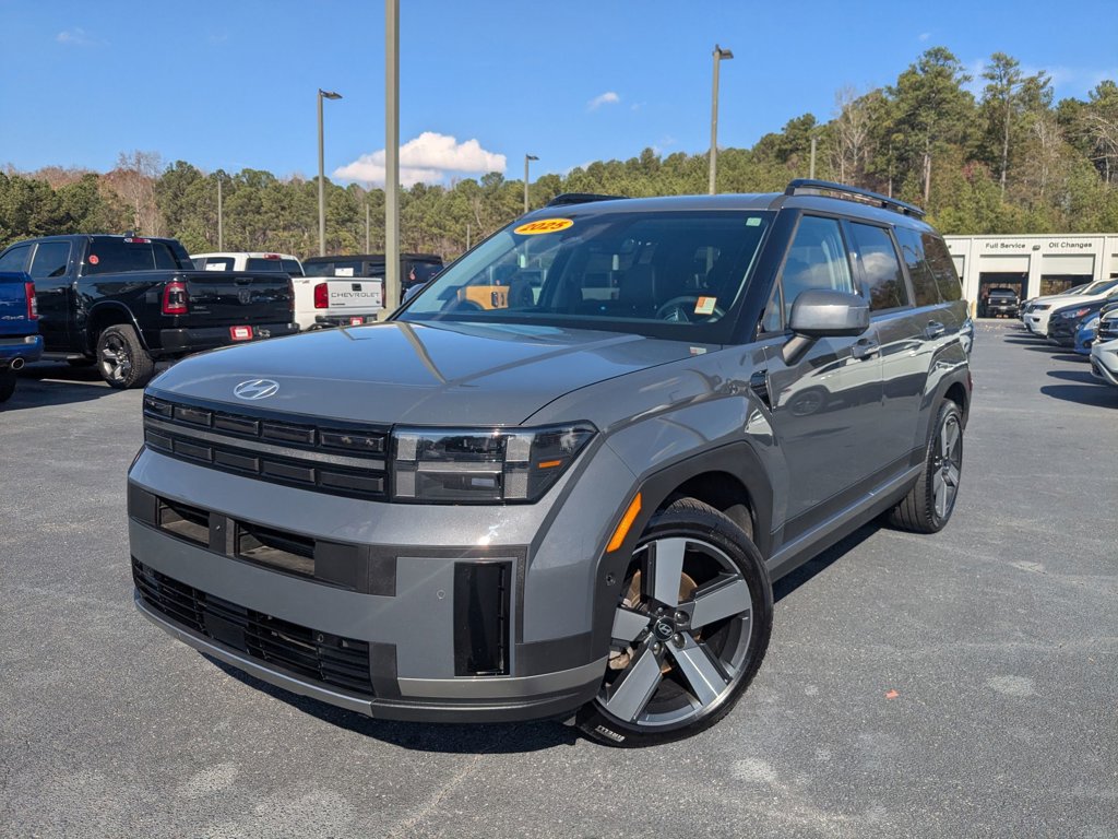 2025 Hyundai Santa Fe Limited's photo