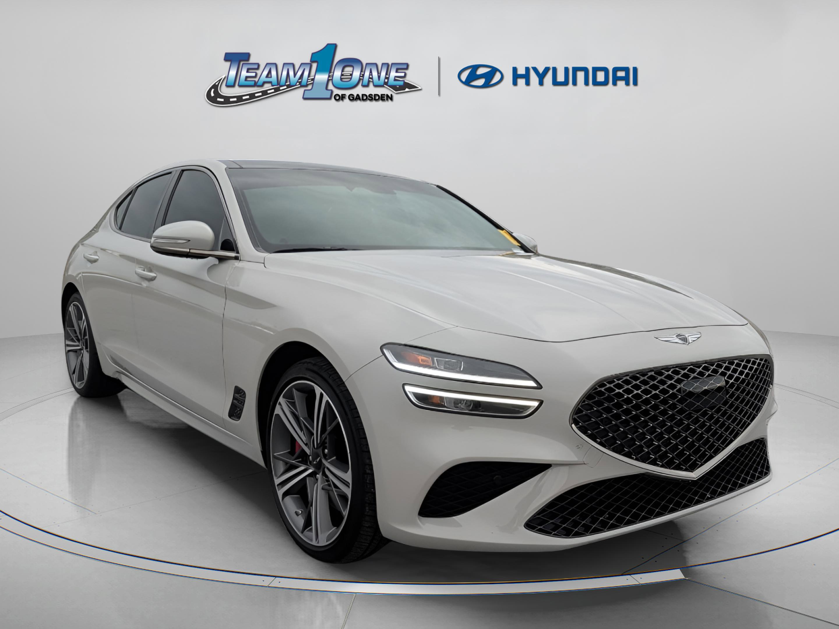 2024 GENESIS G70 Standard's photo