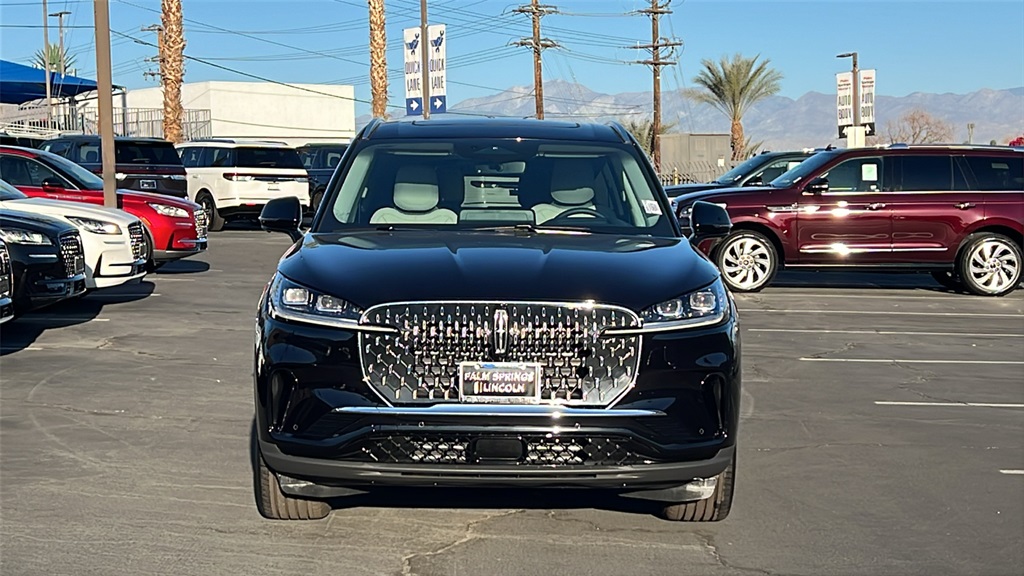 2025 Lincoln Aviator Reserve photo 2